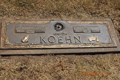 Abe A Koehn 1904 - 1986 / Elizabeth Unknown 1905 - 2004